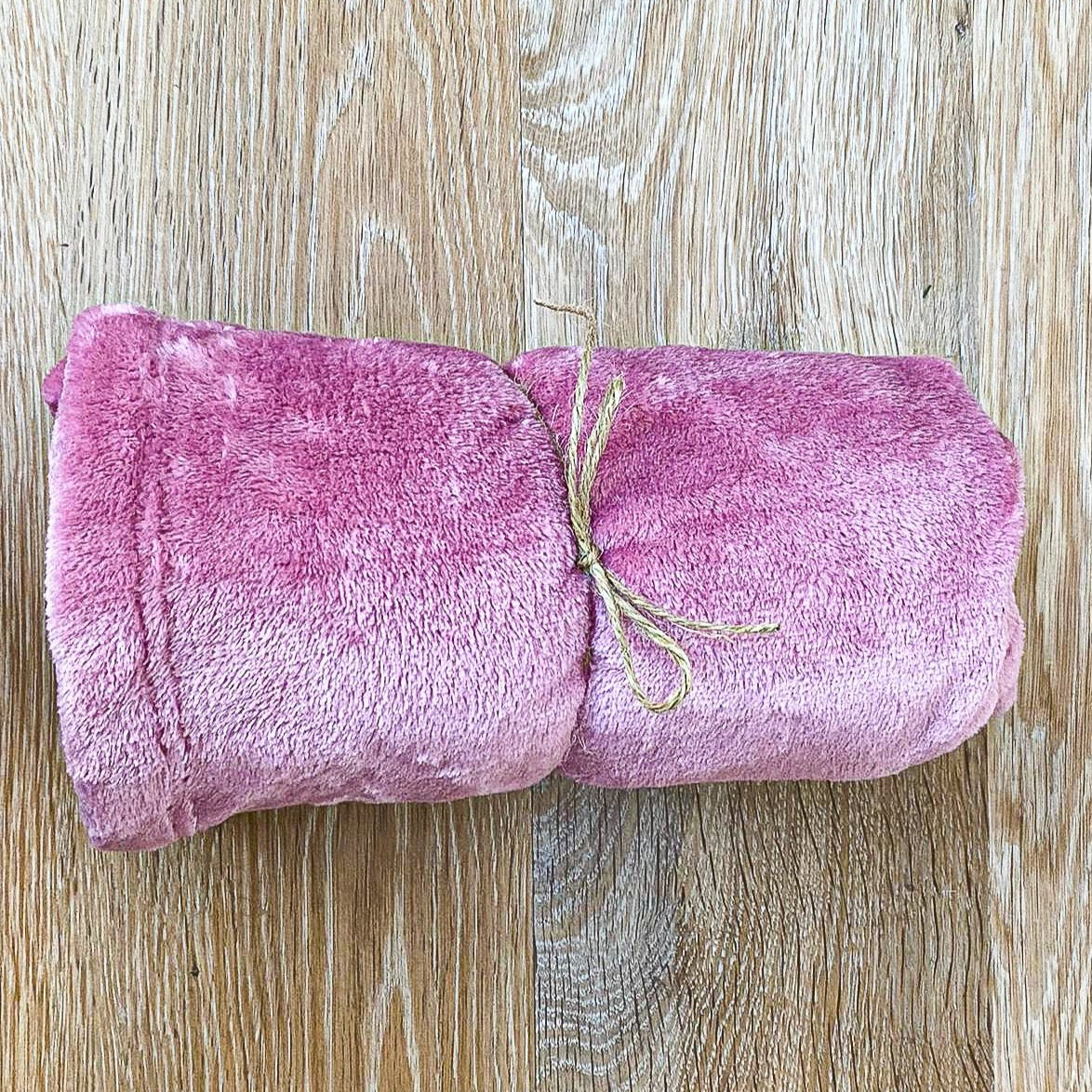 Luxury Hand-Made Personalised Fleece Blankets