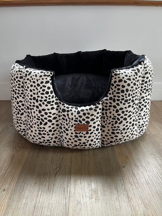 Pongo Hand-Made Cave Dog Bed