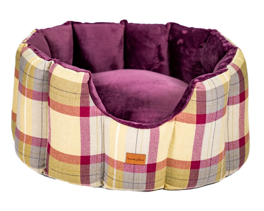 Checked Hand-Made Cave Dog Bed