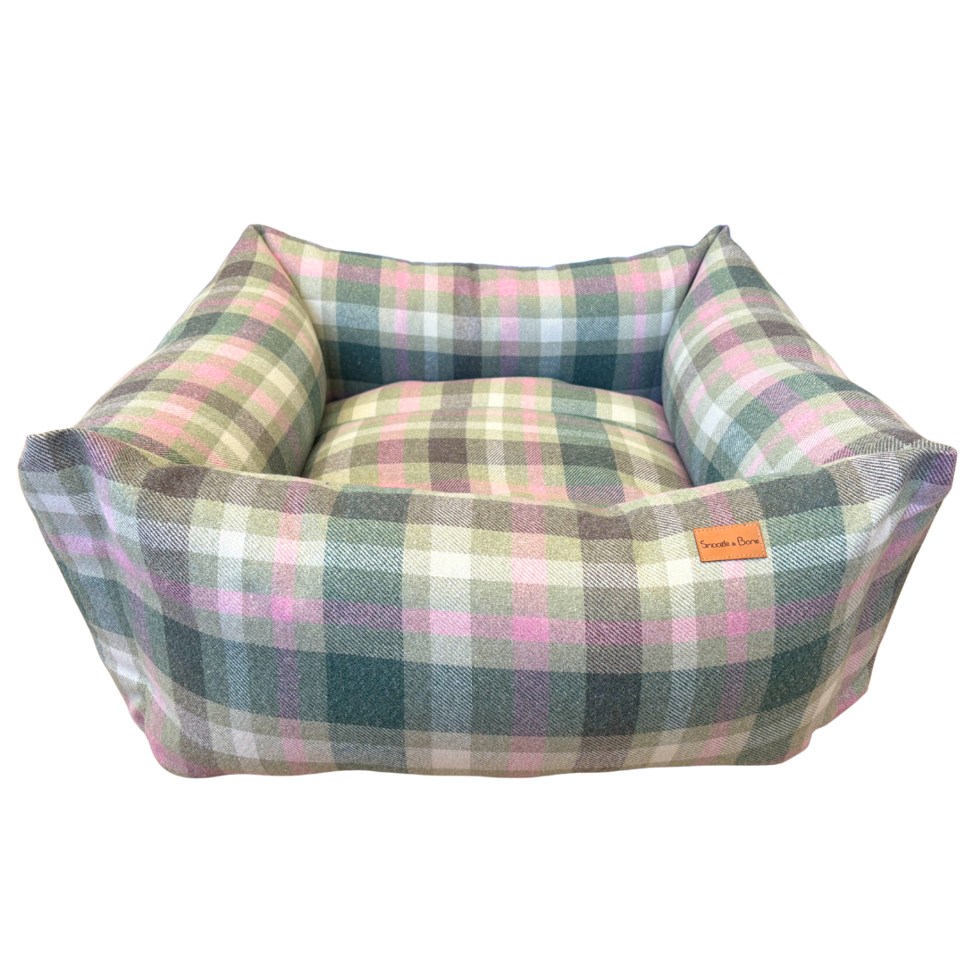Pink Tweed Box Dog Bed