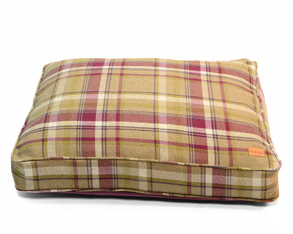 Heather Tartan Hand-Made Flat Dog Bed