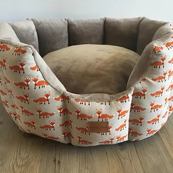Freddie fox Hand-Made Cave Dog Bed